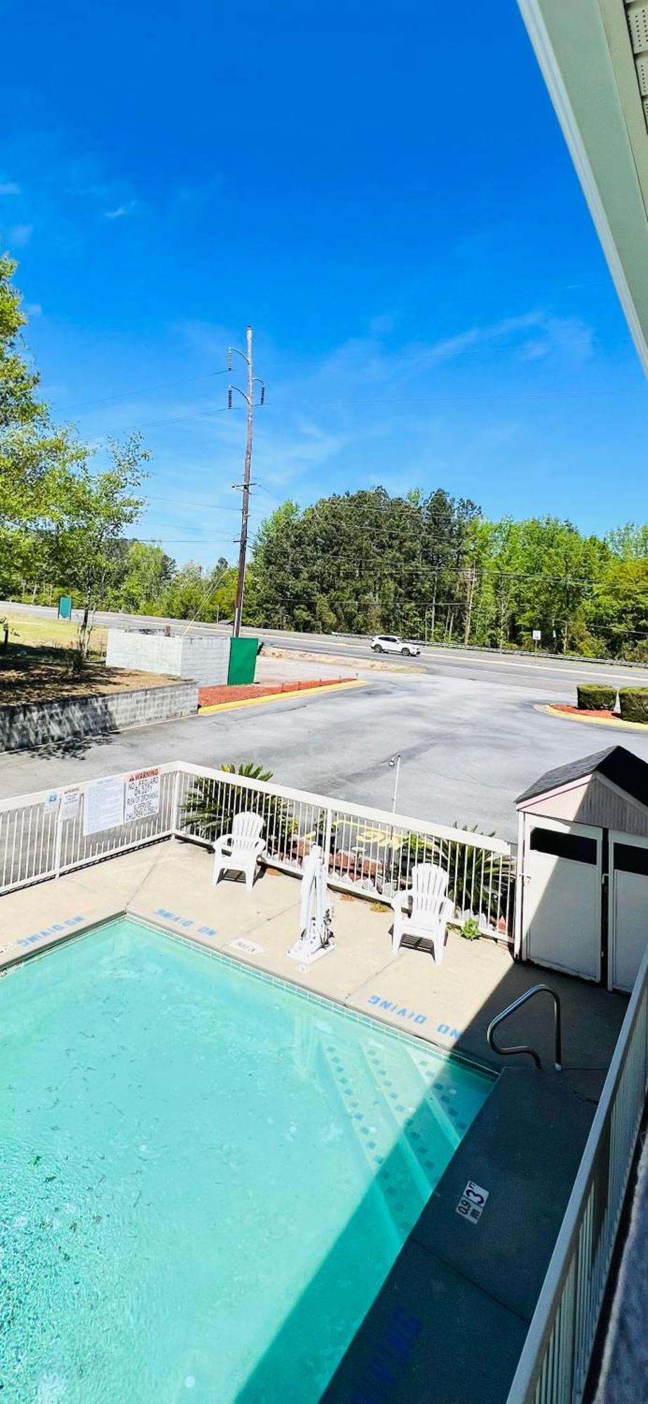 Country Hearth Inn & Suites Augusta Exteriér fotografie